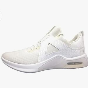 Nike White Athletic Running Shoes